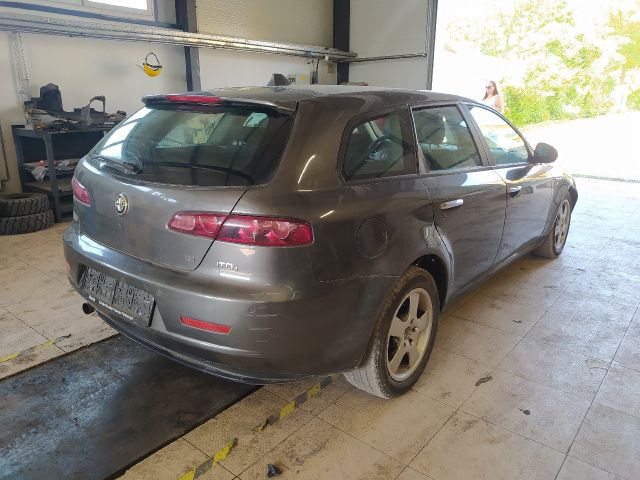 bontott ALFA ROMEO 159 Jobb Külső Hátsó Lámpa