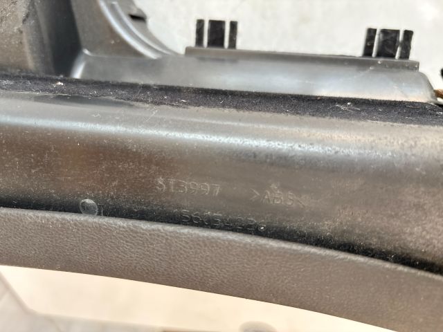 bontott ALFA ROMEO 159 Kesztyűtartó