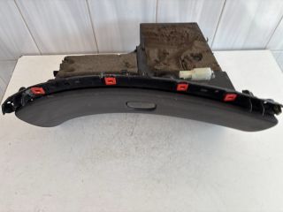 bontott ALFA ROMEO 159 Kesztyűtartó