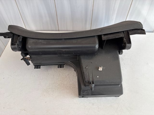 bontott ALFA ROMEO 159 Kesztyűtartó