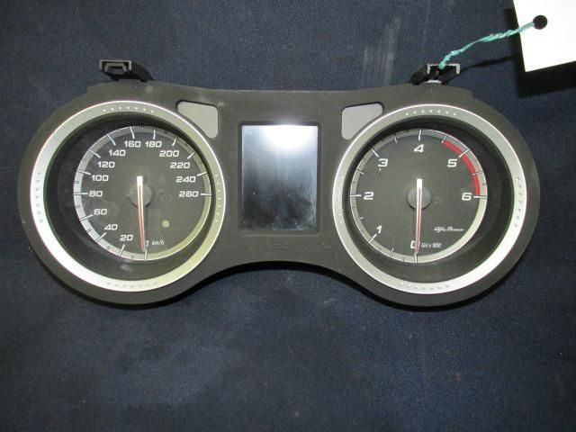 bontott ALFA ROMEO 159 Kilométeróra