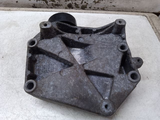 bontott ALFA ROMEO 159 Klímakompresszor Tartó Bak