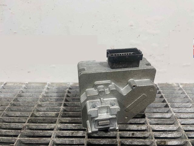 bontott ALFA ROMEO 159 Kormányzár (Elektromos)