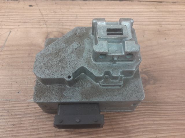 bontott ALFA ROMEO 159 Kormányzár (Elektromos)