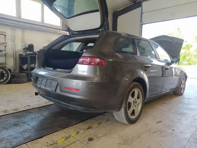 bontott ALFA ROMEO 159 Középkonzol Keret