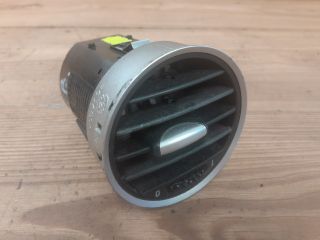 bontott ALFA ROMEO 159 Középső Bal Szellőző