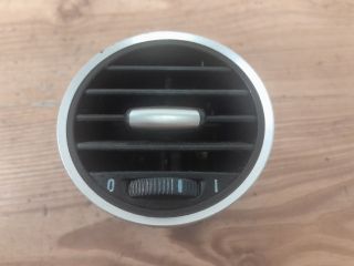 bontott ALFA ROMEO 159 Középső Jobb Szellőző