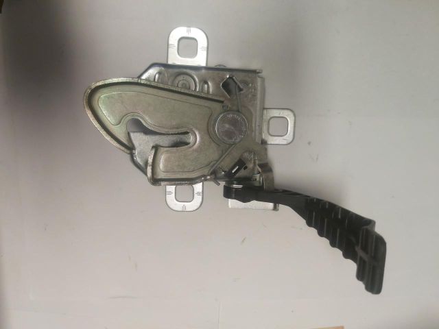 bontott ALFA ROMEO 159 Motorháztető Zárszerkezet