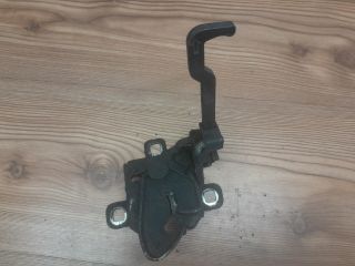 bontott ALFA ROMEO 159 Motorháztető Zárszerkezet