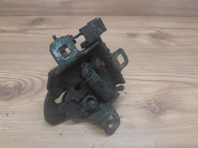 bontott ALFA ROMEO 159 Motorháztető Zárszerkezet