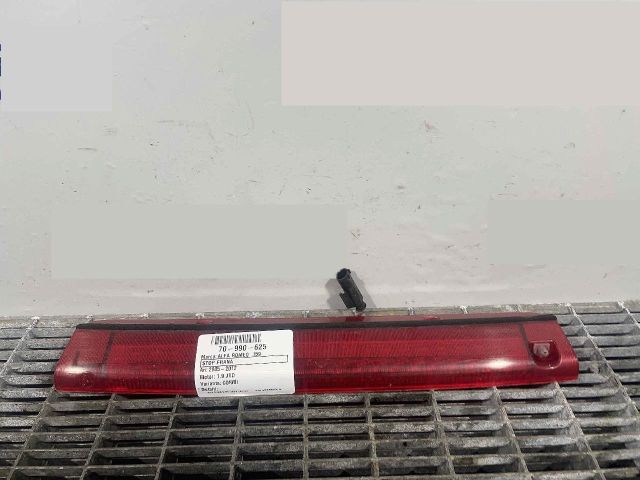 bontott ALFA ROMEO 159 Pótféklámpa