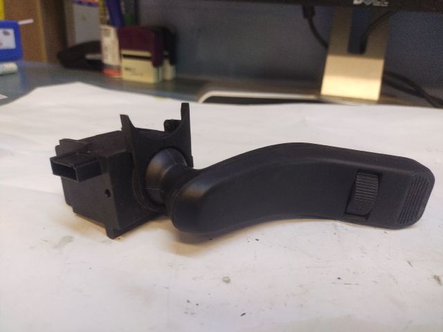 bontott ALFA ROMEO 159 Tempomat Kar (Magában)