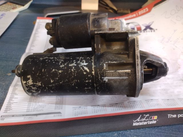 bontott ALFA ROMEO 164 Önindító