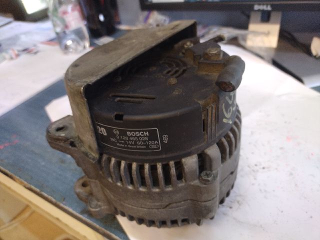 bontott ALFA ROMEO 164 Generátor