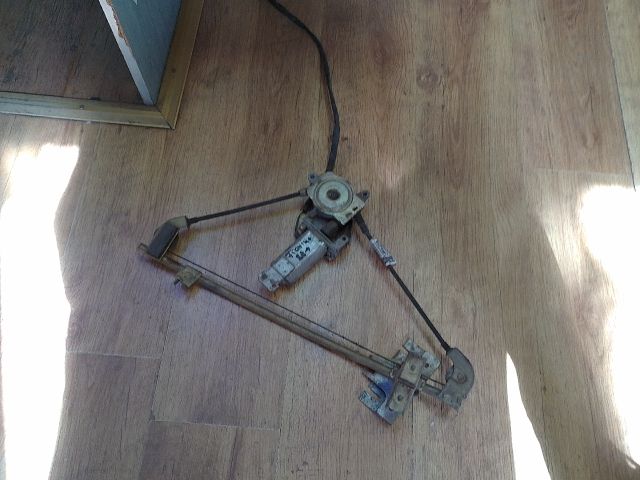 bontott ALFA ROMEO 164 Bal első Ablakemelő Szerkezet (Elektromos)