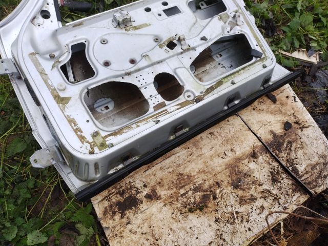 bontott ALFA ROMEO 164 Jobb első Ajtó (Üres lemez)