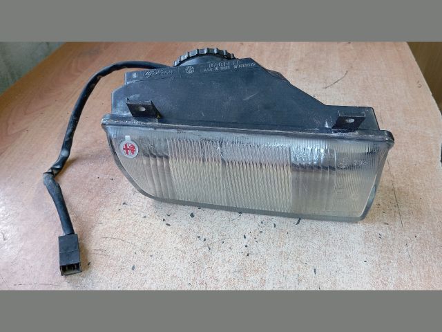 bontott ALFA ROMEO 164 Jobb Ködfényszóró