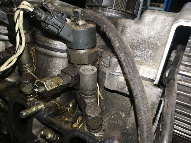 bontott ALFA ROMEO 166 Porlasztó (1 db)