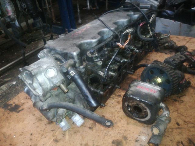 bontott ALFA ROMEO 166 Termosztátház