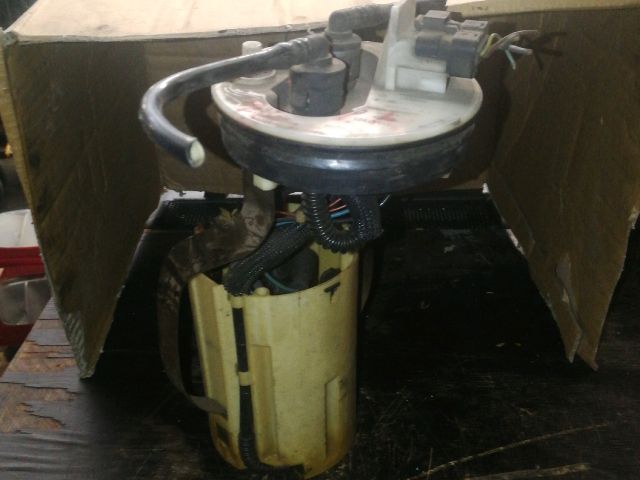 bontott ALFA ROMEO 166 Üzemanyag Szivattyú