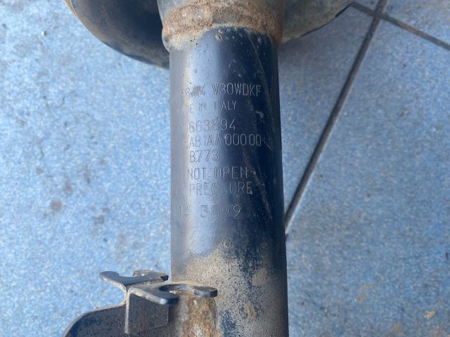 bontott ALFA ROMEO 166 Jobb első Gólyaláb (Lengécsillapító, Rugó)