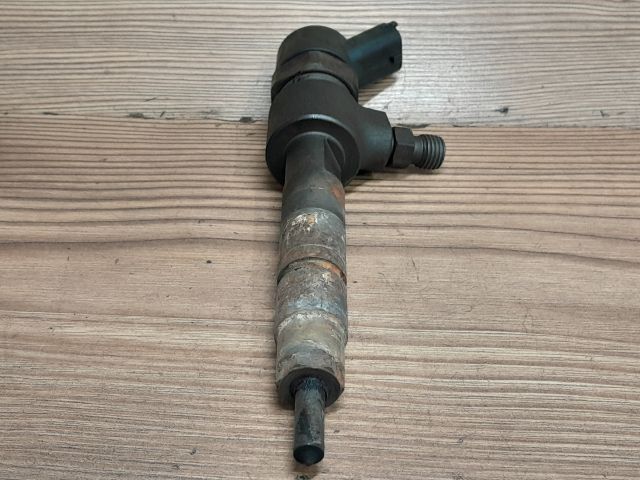 bontott ALFA ROMEO 166 Porlasztó (1 db)