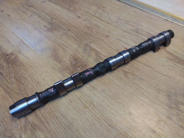 bontott ALFA ROMEO 166 Kipufogó Vezérműtengely