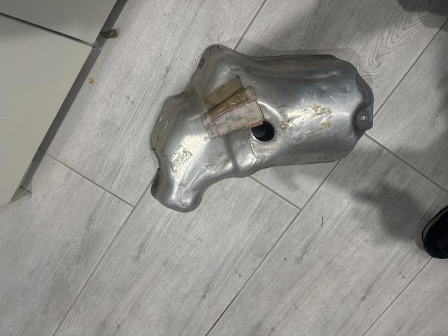 bontott ALFA ROMEO 166 Leömlő Hővédő Lemez