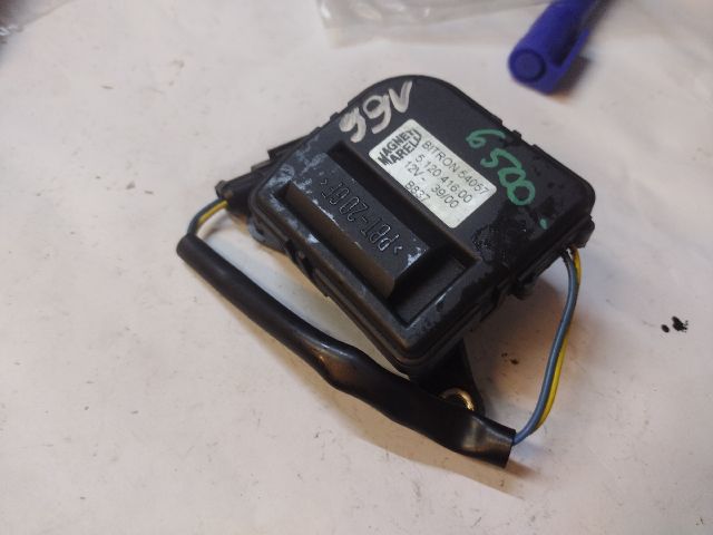 bontott ALFA ROMEO 166 Fűtés Állító Motor