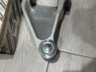 bontott ALFA ROMEO 166 Jobb első Felső Első Lengőkar