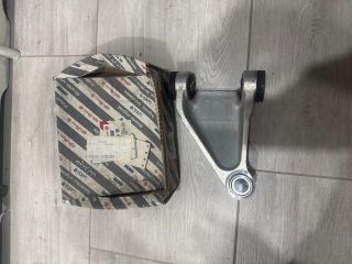 bontott ALFA ROMEO 166 Jobb első Felső Első Lengőkar