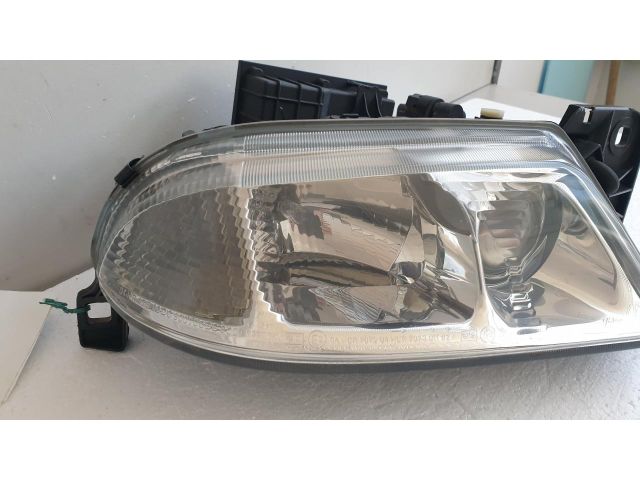 bontott ALFA ROMEO 166 Jobb Fényszóró