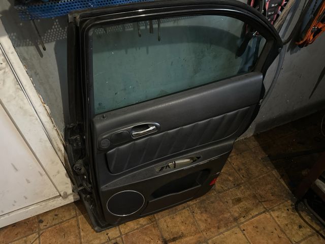 bontott ALFA ROMEO 166 Jobb hátsó Ajtó (Részeivel)