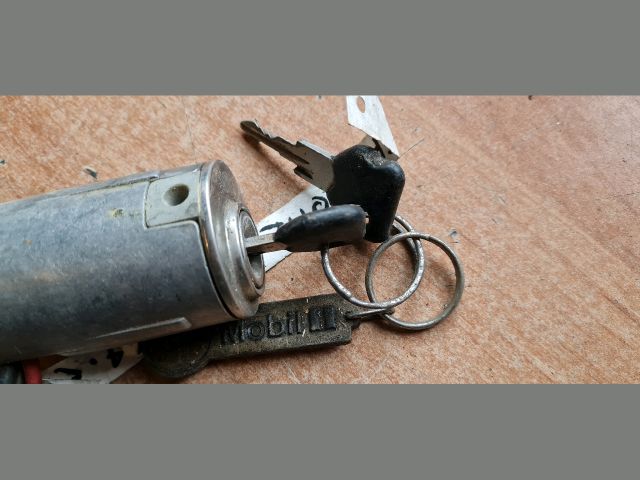 bontott ALFA ROMEO 33 Gyújtáskapcsoló