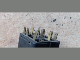 bontott ALFA ROMEO 33 Bal első Ablakemelő Kapcsoló