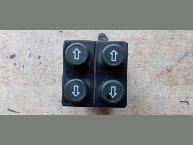 bontott ALFA ROMEO 33 Bal első Ablakemelő Kapcsoló