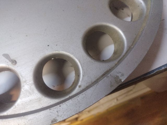 bontott ALFA ROMEO 33 Dísztárcsa (1 db)