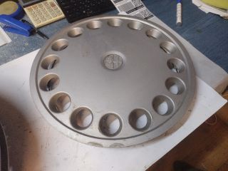 bontott ALFA ROMEO 33 Dísztárcsa (1 db)