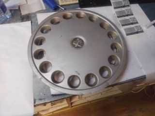 bontott ALFA ROMEO 33 Dísztárcsa (1 db)