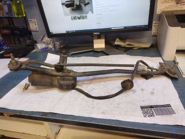 bontott ALFA ROMEO 33 Első Ablaktörlő Szerkezet Motorral