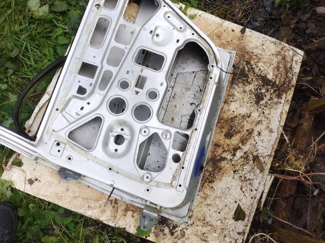 bontott ALFA ROMEO 33 Jobb hátsó Ajtó (Üres lemez)