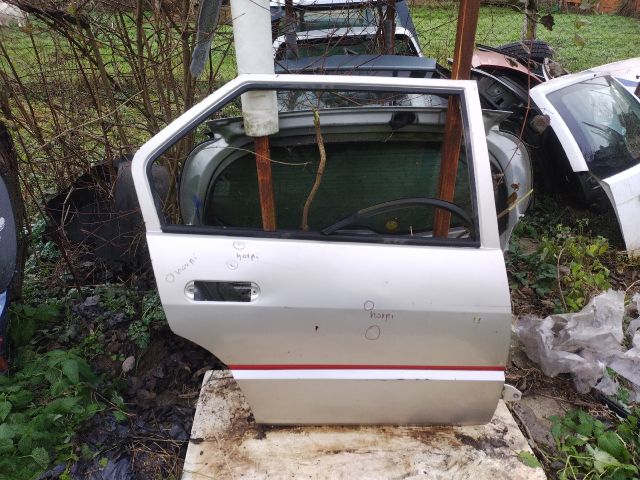 bontott ALFA ROMEO 33 Jobb hátsó Ajtó (Üres lemez)