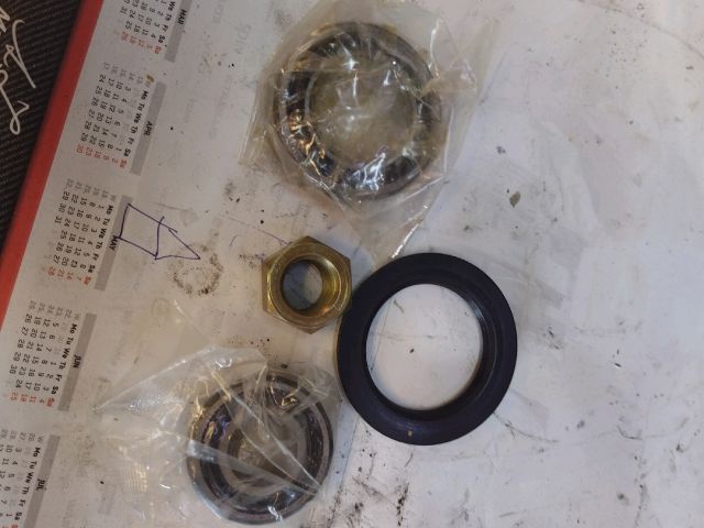 bontott ALFA ROMEO 33 Kerékcsapágy