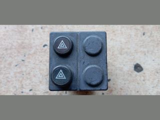 bontott ALFA ROMEO 33 Vészvillogó Kapcsoló