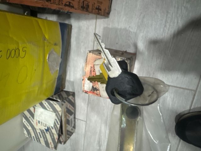 bontott ALFA ROMEO 33 Zárbetét Szett