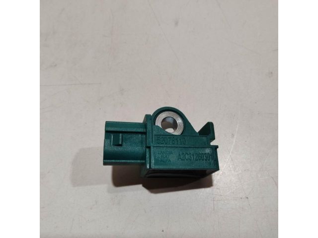 bontott ALFA ROMEO 4C Központi Ütközés Érzékelő