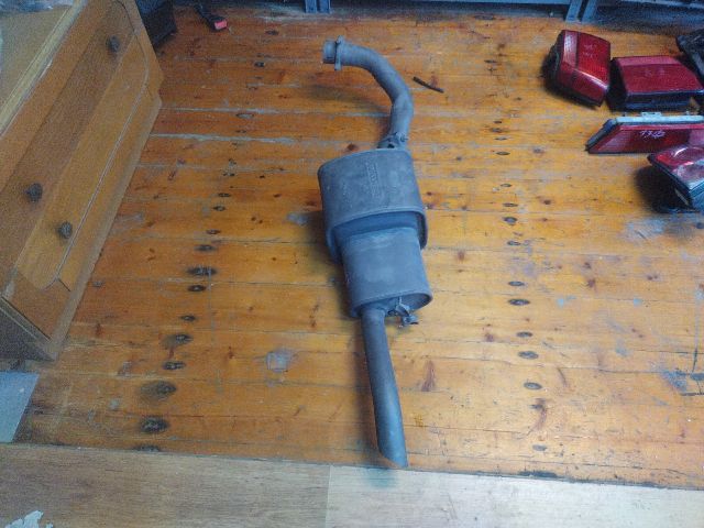 bontott ALFA ROMEO 75 Hátsó Kipufogó Dob