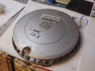 bontott ALFA ROMEO 75 Dísztárcsa (1 db)