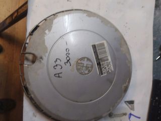 bontott ALFA ROMEO 75 Dísztárcsa (1 db)