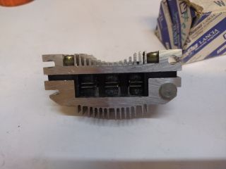 bontott ALFA ROMEO 75 Generátor Elektronika